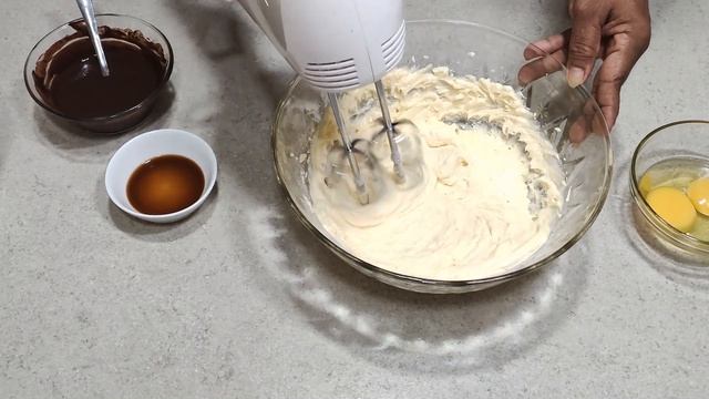 Soft & Moist Chocolate Pound Cake Recipe