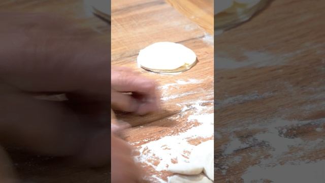 МАНДУ!!! Мясные, Тыквенная и более 7 видов в Удивительном бамбуковом котле! #shorts @uzbekianfood