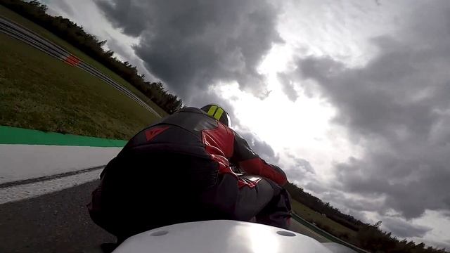 BRNO CIRCUIT HONDA FIREBLADE CBR1000RR 2014 ONBOARD 2019 :/ - смотреть ...