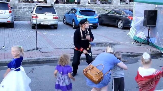 Выступление творческого объединения "Звездная радуга" на фестивале "Чеховские пятницы".