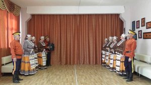 Брызнула реченька