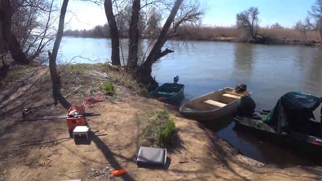 ВОБЛА ЗАМУЧИЛА - РАЗВЕДКА ПО САЗАНУ В ДЕЛЬТЕ - РЫБАЛКА С НОЧЁВКОЙ НА ОСТРОВЕ смотреть онлайн