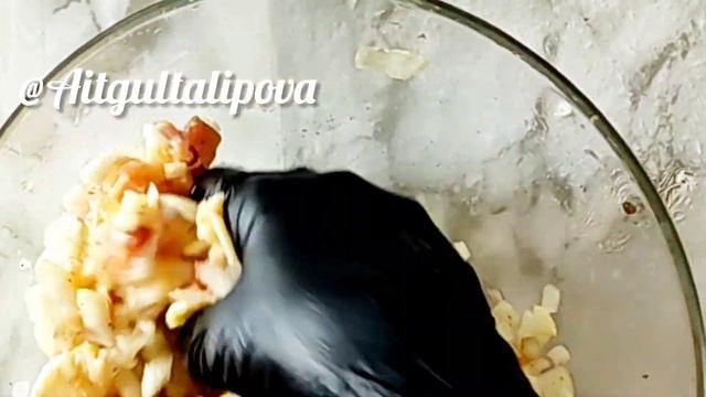 Самса с курицей из слоённого теста. смотреть онлайн