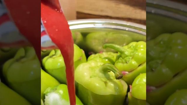 Фаршированные перцы. Stuffed peppers. #Shorts смотреть онлайн