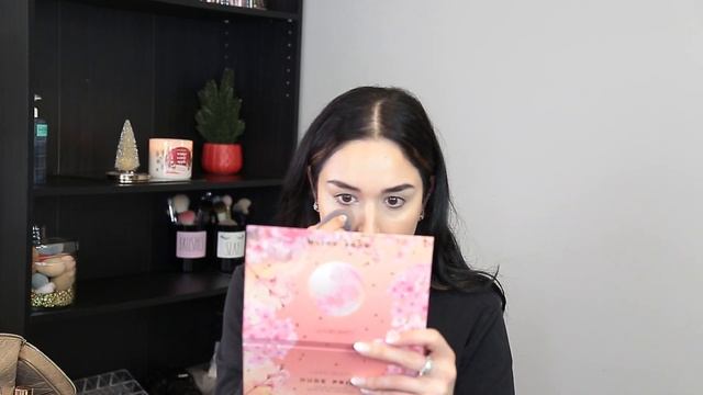 Christmas Makeup Look Ft. YesStyle смотреть онлайн