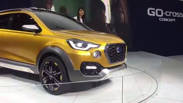 Datsun GO Cross Concept at 2016 Auto Expo смотреть онлайн