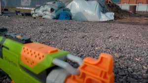 Ретро бластер Нерф Зомби страйк слингфаер // Обзор