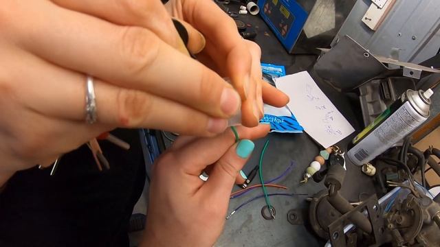 JZS171 Crown RCA + AUX install смотреть онлайн