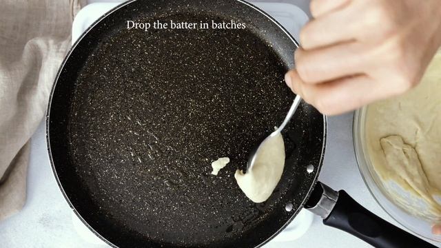 Fluffy Almond Milk Pancakes смотреть онлайн