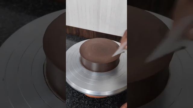 Chocolate truffles cake decoration 🎂🎉 #youtube #cake #cakedecorating #birthdaycake #birthday смотреть онлайн
