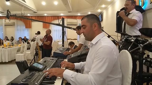 Красивые старинные Аварские Песни_ПОЁТ--МАХАМНАБИ АБРАМОВ