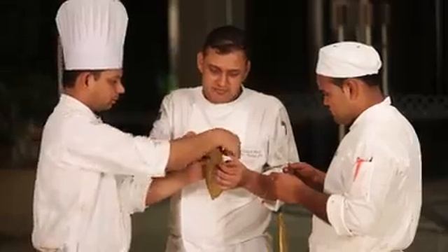 Chocolate Chandellier at JW Marriott Mumbai Sahar смотреть онлайн