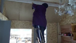 Делаю электрику на кухне на даче.(2023г)