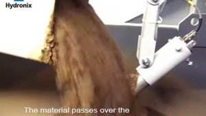 В бункере песка