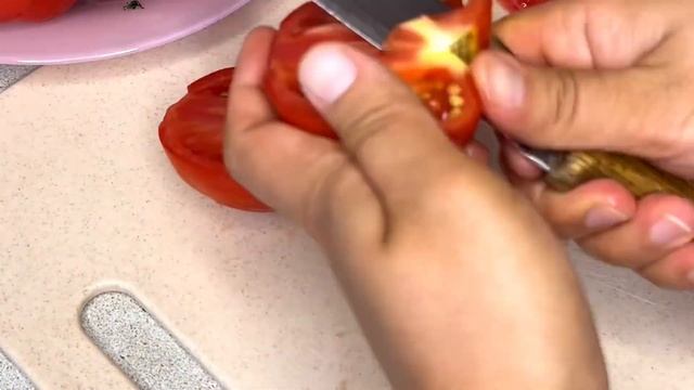 Ең оңай салат. Баклажан салат. Баялдыдан жазғы салат.🍆🍆🍆 смотреть онлайн