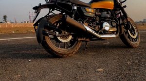 Honda CB 350 RS walk-around review video