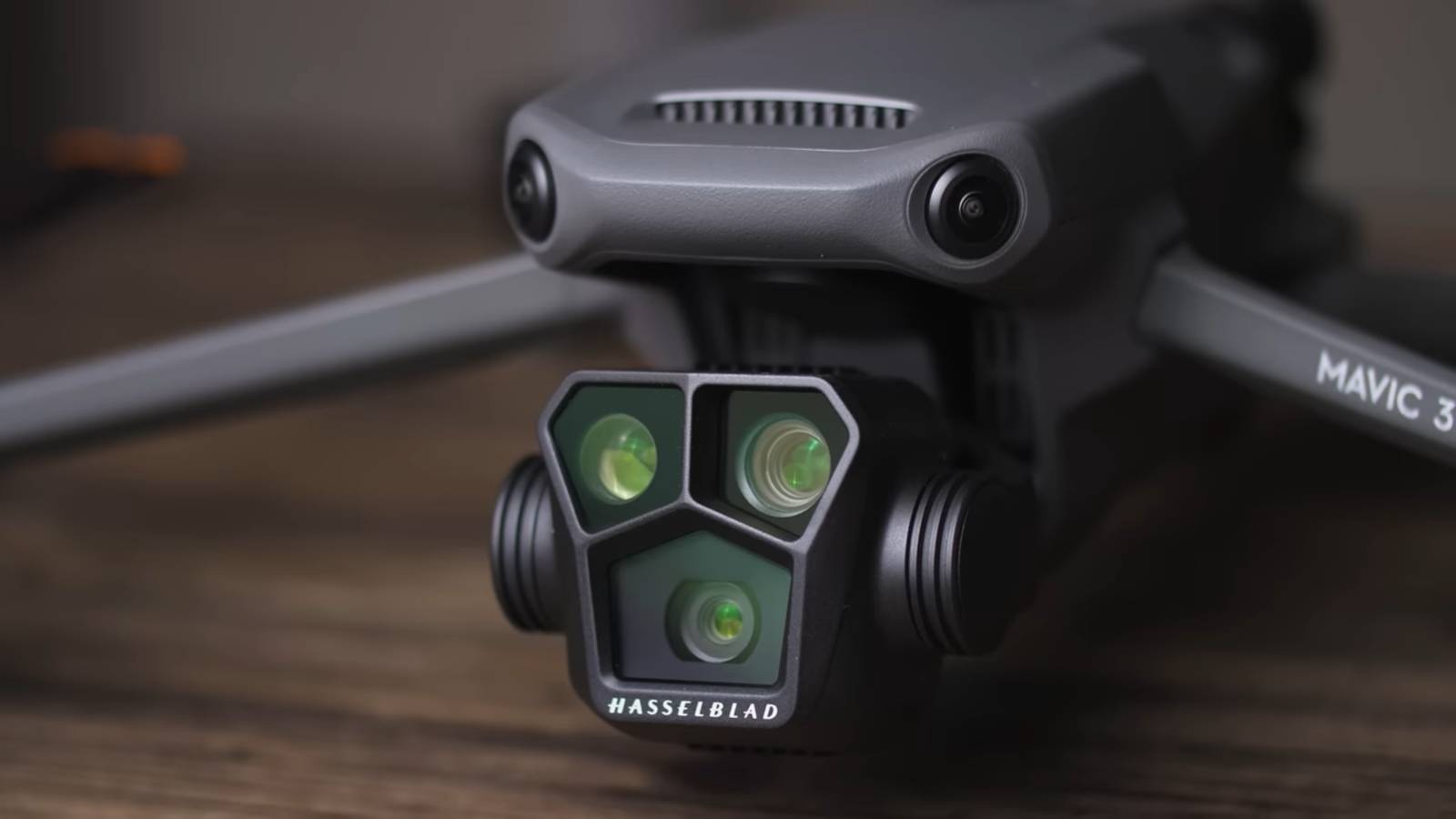 Обзор DJI Mavic 3 Pro — Король Дронов с большим количеством камер!