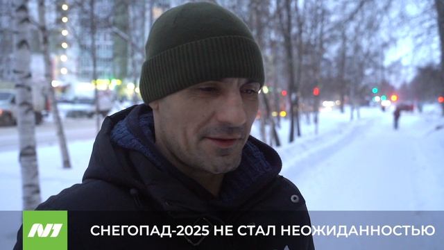 Нижневартовские дорожники усиленно борются со снегом