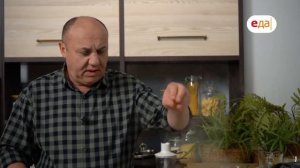 Кухня по заявкам | Котлетки из кролика. Тушёный кролик в красном и белом соусах | Илья Лазерсон