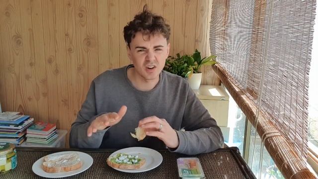 TASTING THE NEW VEGAN CHEESE FROM BIO CHEESE смотреть онлайн
