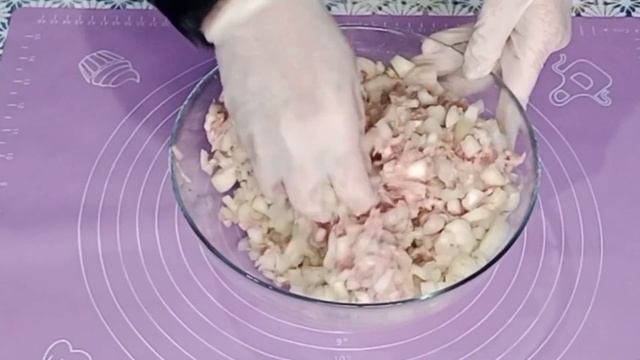 Манты  Вкусные сочные домашние манты . Тесто на манты.