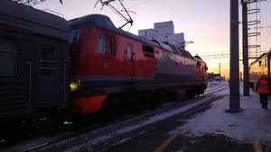 ЭП2К-095 с поездом №123Н Новосибирск-Белгород