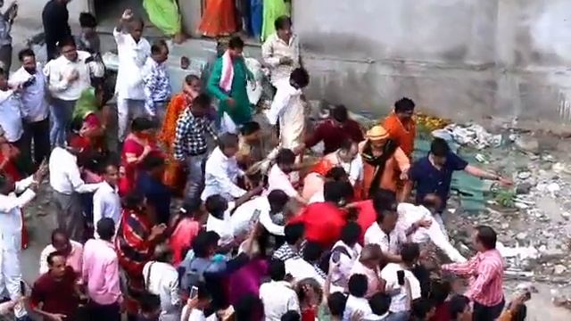 तेरे एहसान का बदला चुकाया नहीं जा सकता ll tere ehsaan ka badala chukaya nhi ja  ll panditpradeepji смотреть онлайн