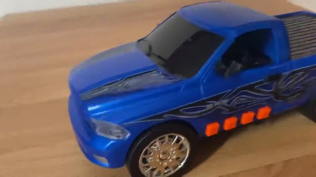 Dodge Ram 1500 convertible lights and sounds Part 1 смотреть онлайн