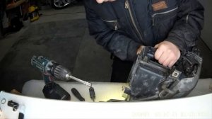 Разборка фары Lexus RX II без отклеивания стекла.