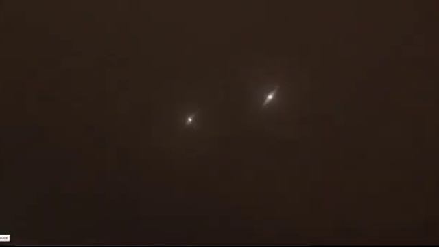 _Земляне! Сидите дома!_ За кого нас держат _инопланетяне__ смотреть онлайн