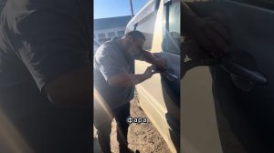 Не смог открыть водительскую дверь Toyota Alphard