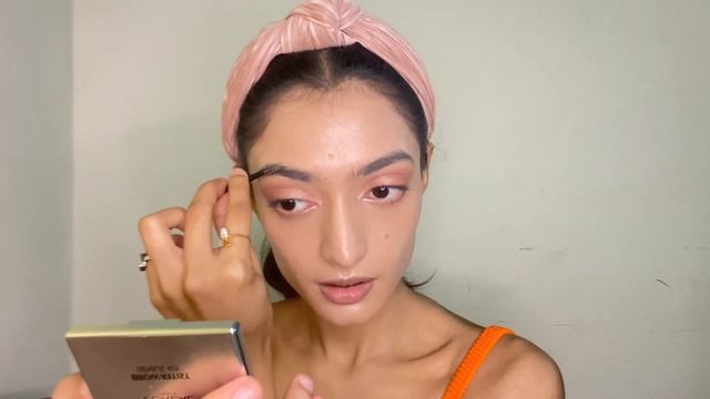 Soft Glam Makeup Tutorial✨ Using DIOR Forever Undercover Foundation😍 | Aishwari Surve | смотреть онлайн