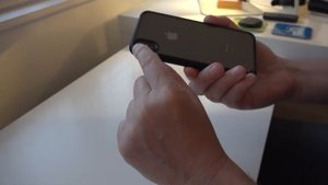 Spigen Ultra Hybrid Case Review For iPhone XS Max (Black)