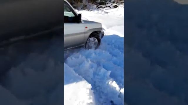 Pajero io смотреть онлайн