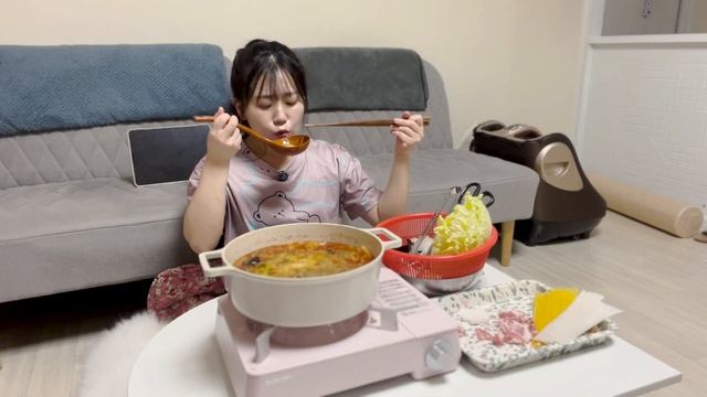 [ASMR:자막on/off] 훠궈 끓여 먹기 смотреть онлайн