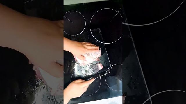 ЖАРЕНЫЙ КАРАСЬ БЕЗ КОСТЕЙ ПО РЕЦЕПТУ МОЕЙ БАБУШКИ! ВЫ БУДЕТЕ В ШОКЕ! #shorts