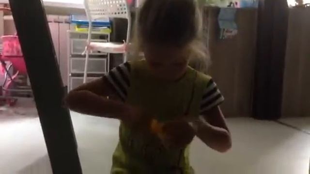 Испытание танцующего миньона смотреть онлайн