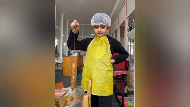 Հայկական, ծիսական խոհանոց, պատրաստում ենք քաղցր շարոց смотреть онлайн