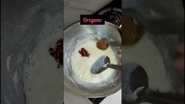 #cookwithkanika #ytshorts #shorts #whitesaucepasta #pasta #recipe #foodclips #food #easyrecipe смотреть онлайн