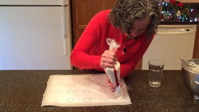 Peppermint Macarons video demonstration - sconebaking.com