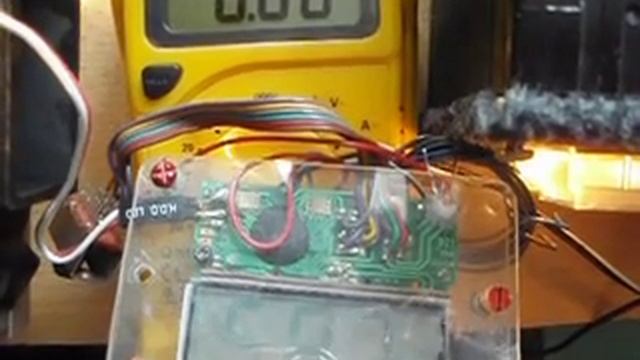 Próba wentylatora z czujnikiem temperatury (12V ; 0,24-1,34A ) смотреть онлайн