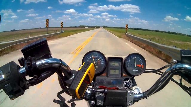 Polish Matt - Big Blue Mile Shootout 2017 - 128.3 MPH @ 1/2 mile - 1984 Honda VF 1100C V65 Magna смотреть онлайн