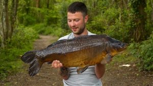 TOM DOVE & ELLIOTT GRAY @ Sandhurst Lake - 40LB CARP!