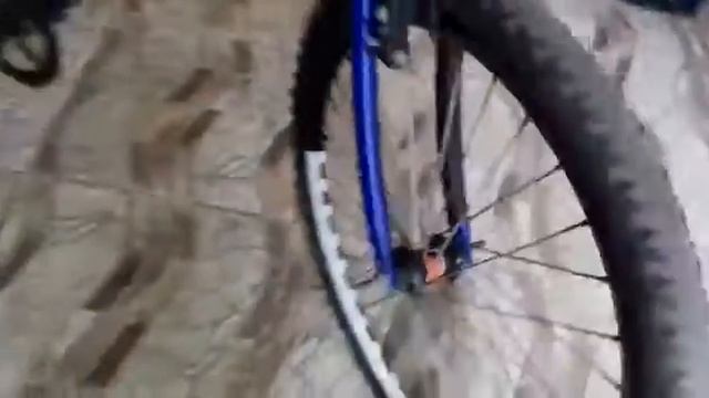 (BIKE VLOG)MOSTRANDO A BIKE DO GRAU DO MEU CANAL.... смотреть онлайн