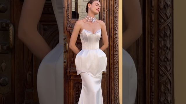 Свадебное платье Хроника из коллекции «В твоих глазах Питер» 2025 от бренда Divino Rose