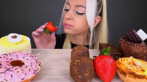ASMR Mukbang 먹방, Chocolate Cake, Ice Cream, Strawberry, Donuts, Dessert, 초콜릿 디저트, Eating Sound