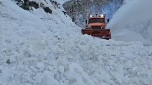 Туман, лавины и опасный гололед на дорогах в Казахстане. Оттепель в Беларуси. Погода в СНГ