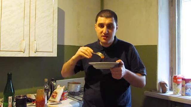 Эльдар Богунов готовит вареники и показывает актерскую игру смотреть онлайн