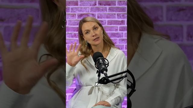 А вы знали, что все детки рождаются с черно-белым зрением? #офтальмолог #зрение #новорожденный
