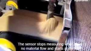 Применение датчика влажности на конвейере песка